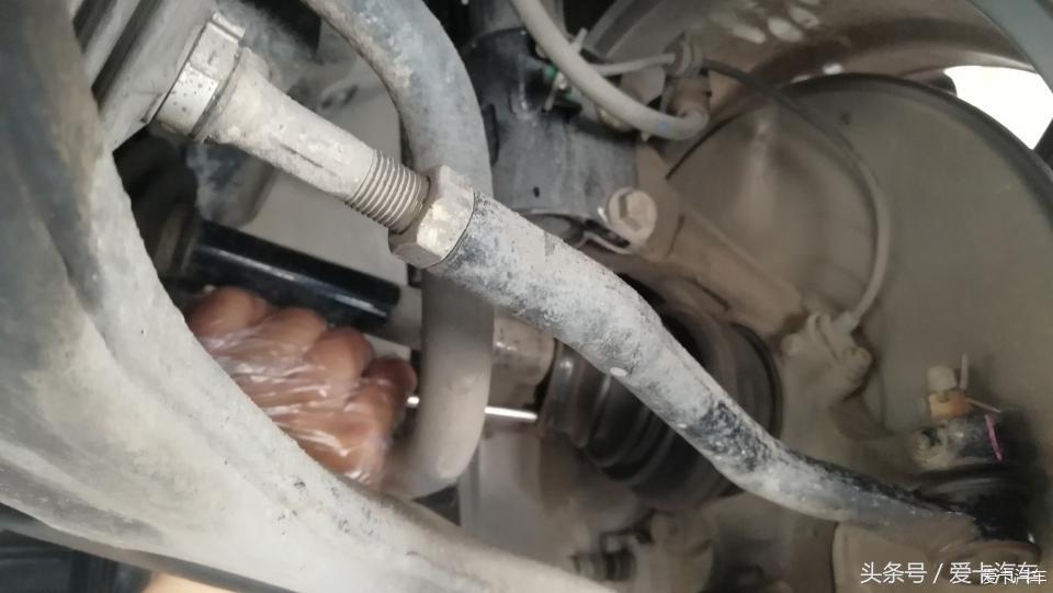 车轮球笼异响判断技巧,车轮发出哒哒声怎么回事