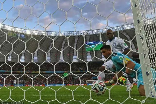 足球的基本技术和战术有哪些,足球技术的基本科普