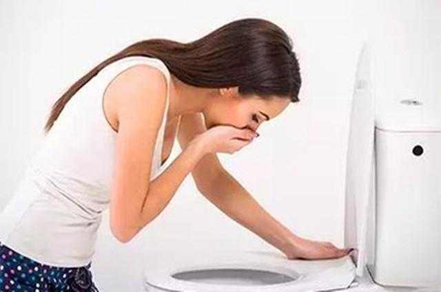 原来女人对你有这几种表现,形成受孕卵到着床会有什么感觉