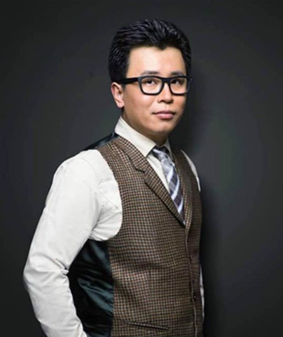 他第一本网络小说当年扑街,差点放弃,如今却红过天蚕土豆!