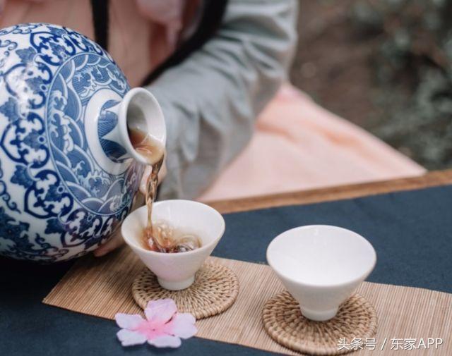 夏天适合喝什么酒？夏日酒单推荐，看完就想来一杯！