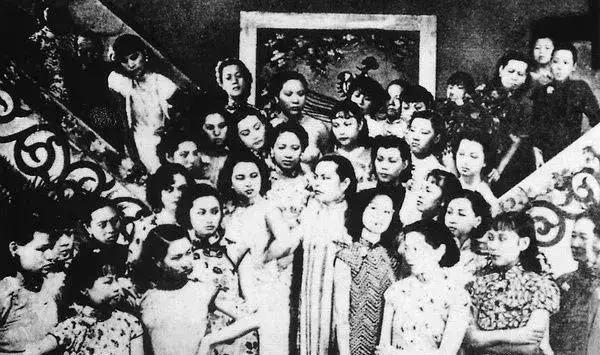 她一生只拍了一部电视剧,她一生只拍过一部电影