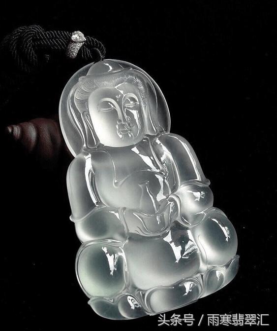 卖天然翡翠手镯的实体店,翡翠手镯出售渠道哪里最好