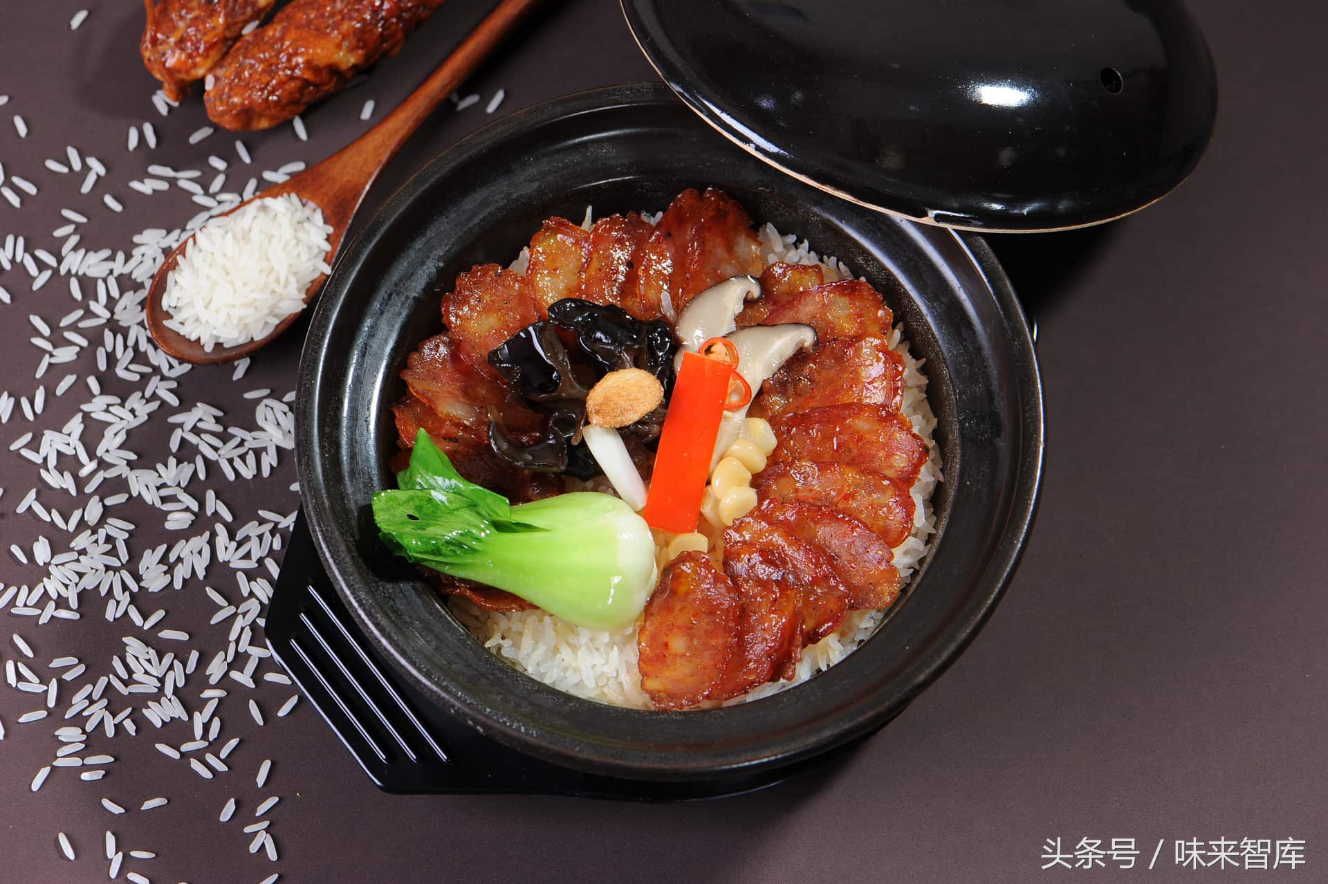 煲仔饭最正宗的做法全过程,煲仔饭最正宗的做法