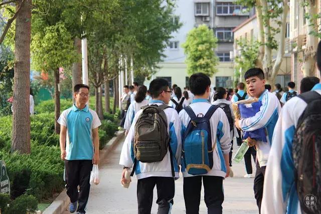 致青春中的美好时光,致青春最美好的时刻