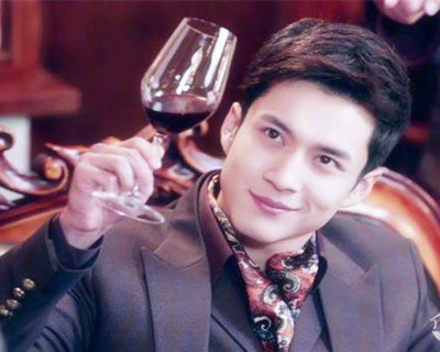 看“夭夭桃花凉”痛“倾城换红颜”,爱真的需要勇气