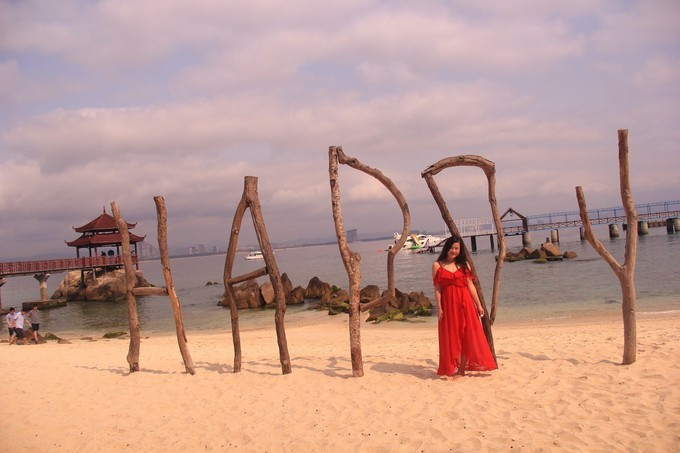 恋上这片海,一个人绚丽多彩的三亚自由行