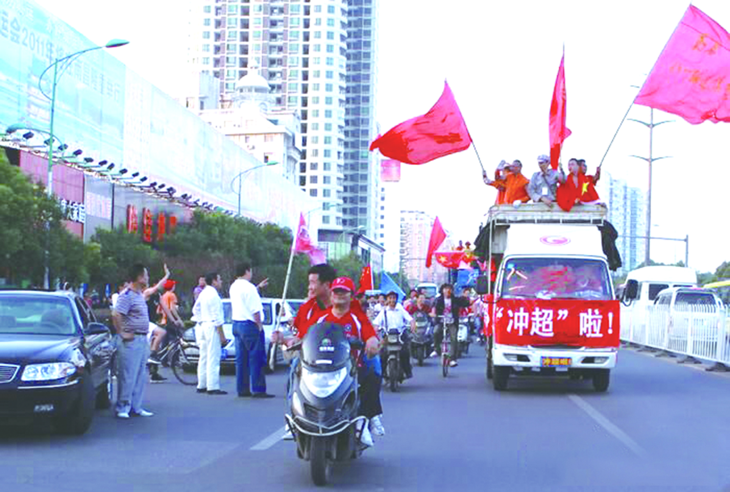 怀念那段激情燃烧的军旅岁月,追忆激情燃烧的青春岁月