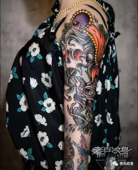 鑰佸叺绾硅韩娆х編鑺辫噦,鑰佸叺鑺辫噦绾硅韩