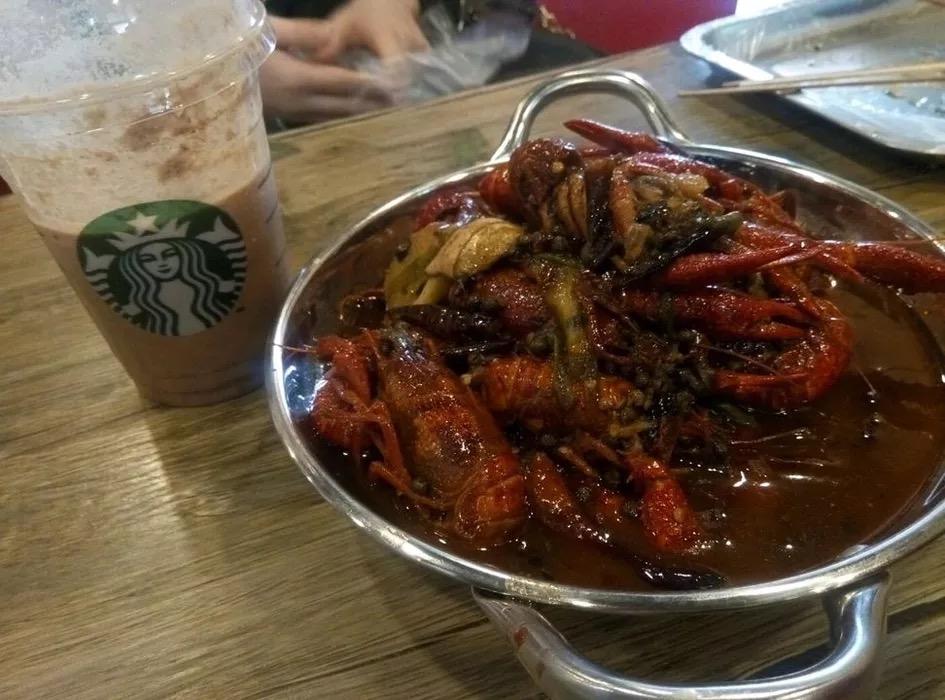 在唐山吃海鲜,唐山街边小龙虾推荐