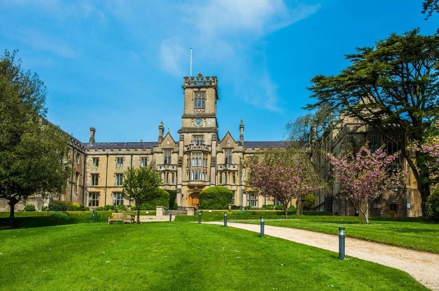 英式私立学校排名,美式学校和英式学校的区别