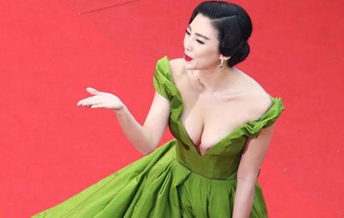 杨幂范冰冰柳岩十大惊艳的照片,柳岩杨幂张馨予李小璐陈乔恩