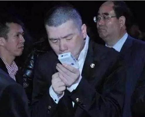 明星们喜欢抽的烟,明星喜欢抽的烟品牌