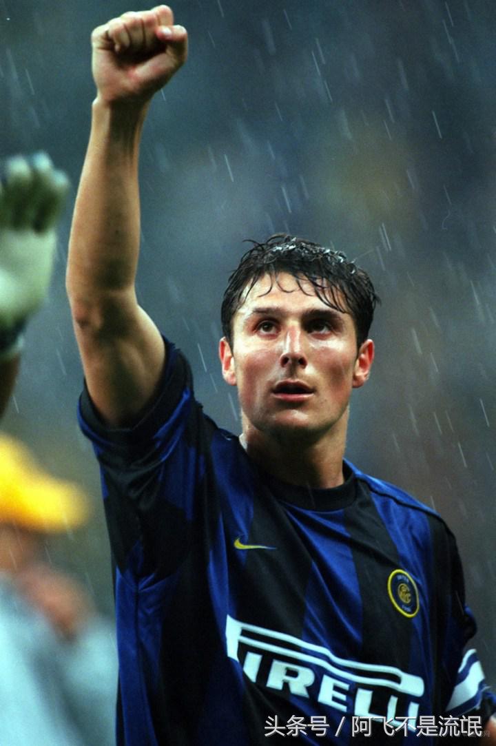 足坛十大边后卫,足坛转会费最高的十位边后卫