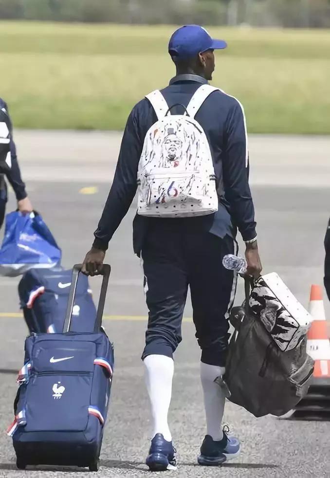 内马尔c罗梅西三人球衣,2018年世界杯c罗梅西内马尔