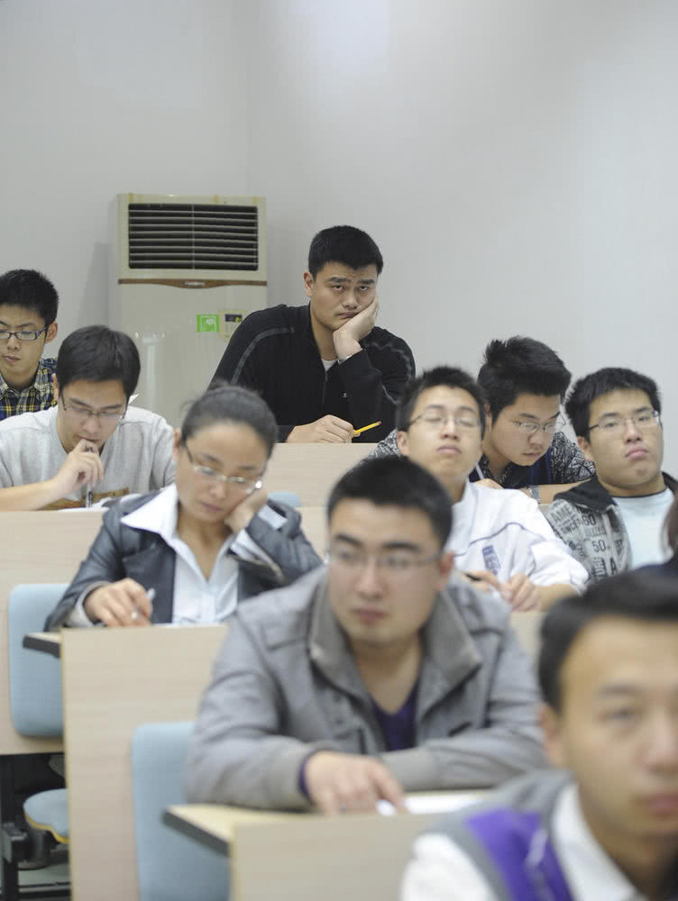 姚明交大毕业典礼讲话,姚明作为毕业生代表发言