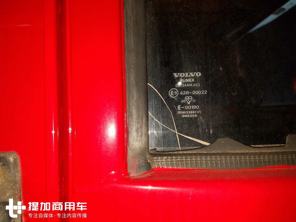 最早期老沃尔沃卡车展示,80年代沃尔沃重卡