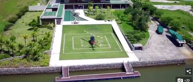 最厉害的足球明星是谁,足球明星身高都有多高