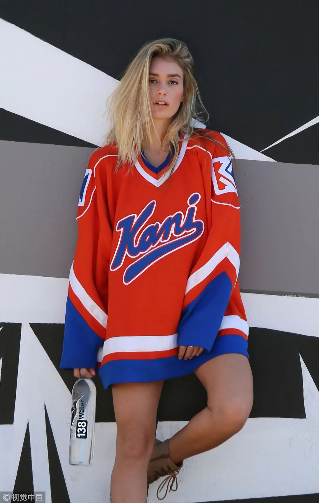 球场上如何穿球衣好看,怎样才能将球衣穿出帅气的感觉