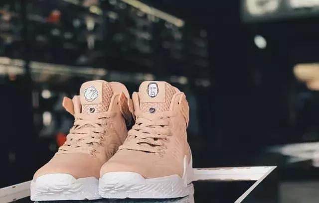 汤神加盟哪个球队了,汤神安踏