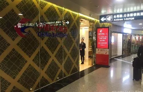 南航贵宾休息室候机流程,机场贵宾厅沉浸式体验