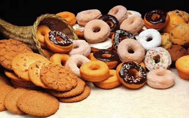 全球十大垃圾食品常识,全球十大垃圾食品孩子一定要少吃