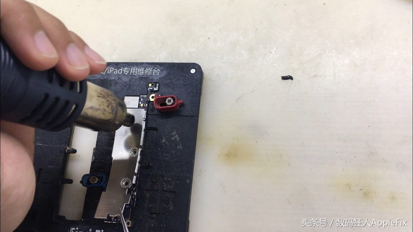 iphonese刷机与降级,iphonese硬盘16g扩容