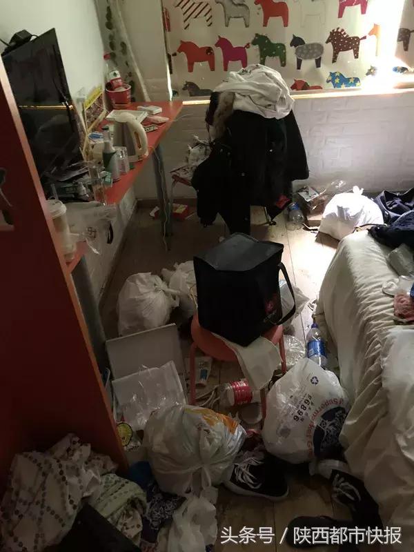 90后女生入住酒店2个月惊动警方,女子住酒店被保洁强行催退房