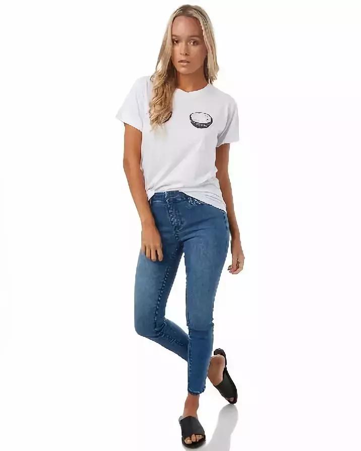 举个牛仔裤届的反面“Lee”子