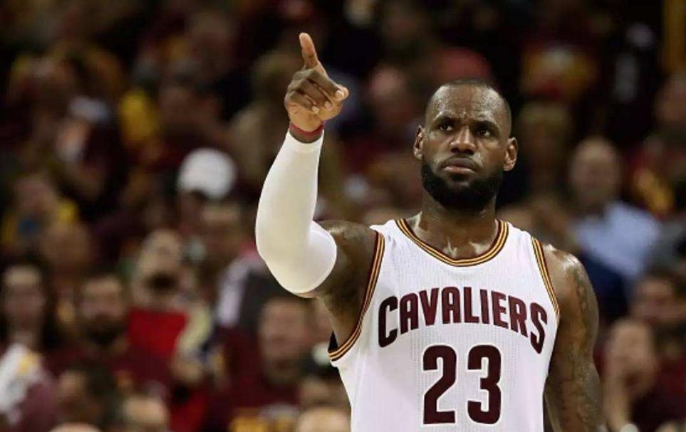 骑士失去詹姆斯之后或有巨变，顶级三分射手或加盟辅佐詹姆斯