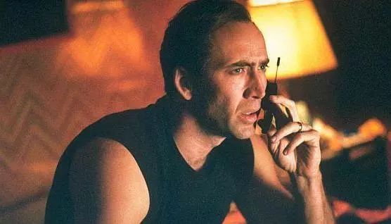 弑父*伦乱**囚禁烧活人，这部悬疑片尺度大到犯规