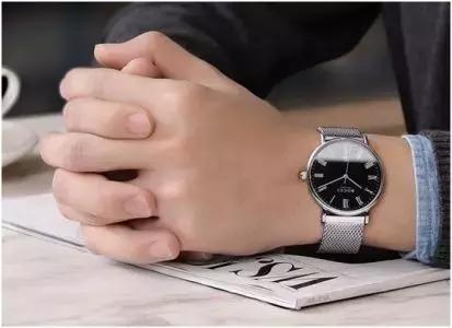 什么样的手表戴起来又低调又好看,休闲文艺风适合什么样的手表