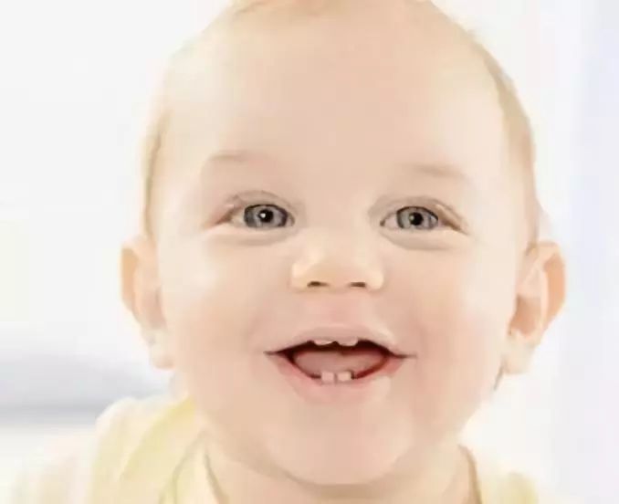 宝宝出牙晚宝妈该怎么办呢,怎么样有效缓解宝宝出牙不适