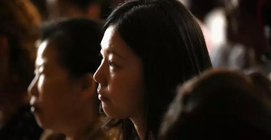 一批中国女孩在海外排队等待死刑！