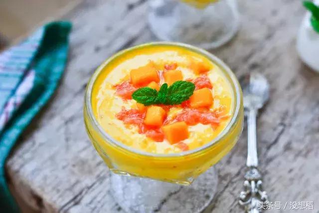 还只喝冷饮过夏天？那你就OUT了！