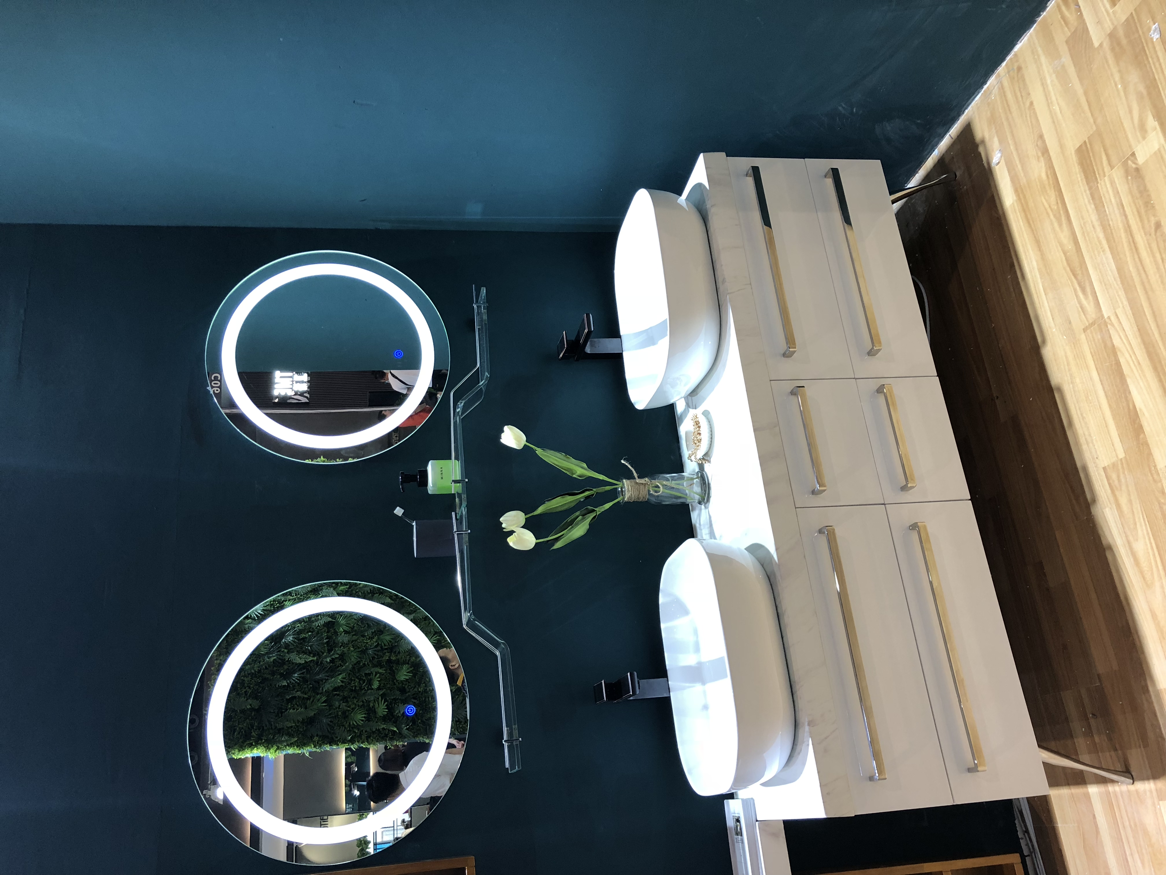 艾米浴室周洪艳：极简设计当道社区商业模式提升消费体验沉浸度