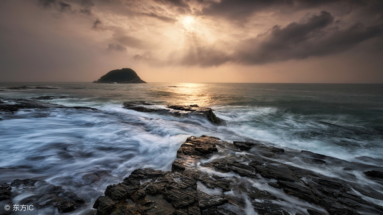 唐诗三百首王之涣,唐诗300首王之涣出塞