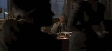 运动员之间为什么摸头,足球运动员为什么喜欢摸头