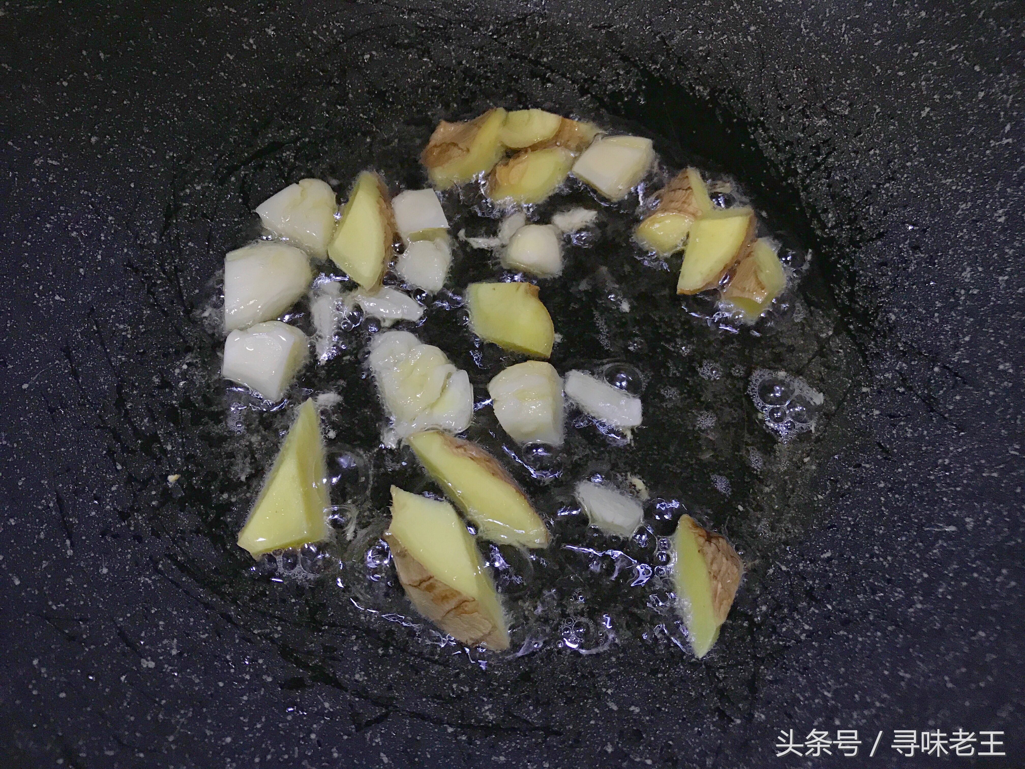 红烧鱼为何总做不出大厨味道,自己做的红烧鱼怎么不入味