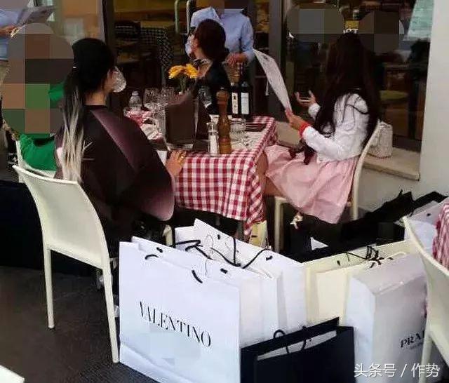 国外小女孩炫富最后却发现是假的,炫富华裔真人秀