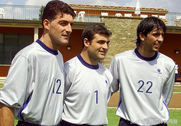 世界杯一个队伍几个门将,世界杯上上演三连扑的门将