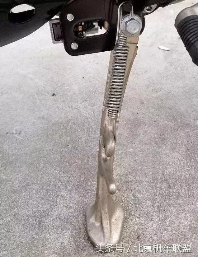 升仕310和宝马310对比哪个好,摩友对升仕350r的看法