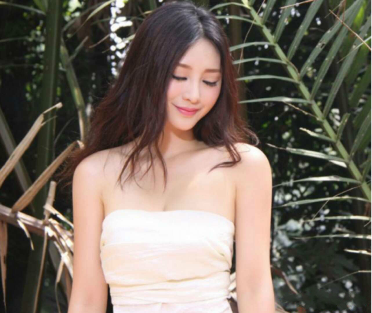 论身材美貌只算一般,论身材苗条