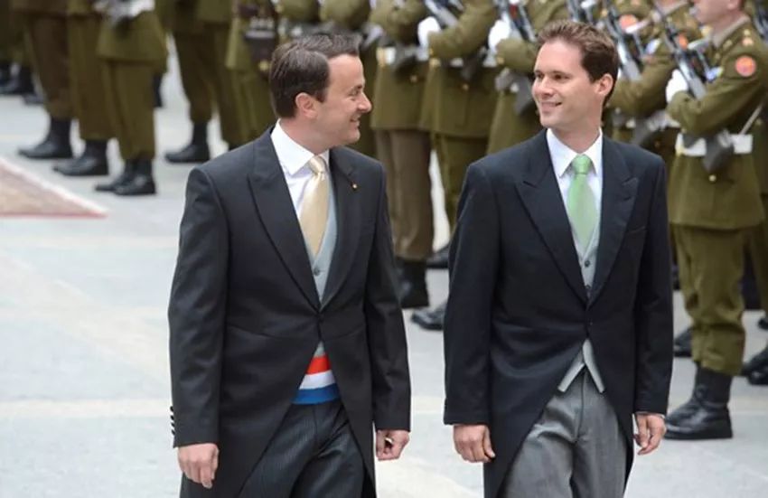 全世界最有权势太太聚会，站C位的她比川普夫人还壕