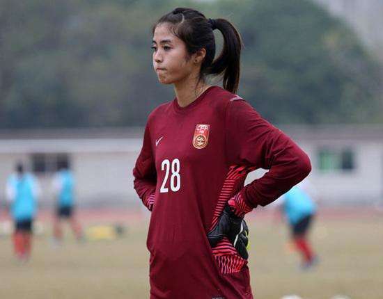 女子九球潘晓婷照片,潘晓婷足球运动员