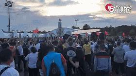 世界杯“大牌”球迷镇场！你们看球，我只看到这些梗……