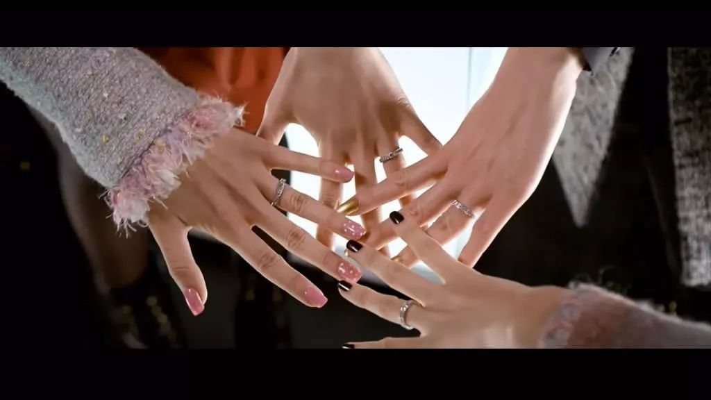 喜欢的东西易找喜欢的人难寻,一个人要找喜欢的人谈何容易