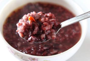 红米怎么做好吃有什么营养价值,100克红米的营养表