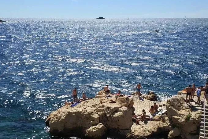 一切从梵高说起,一切从煎蛋说起