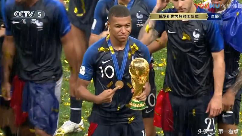 世界杯足球搞笑进球视频,世界杯法国队搞笑瞬间